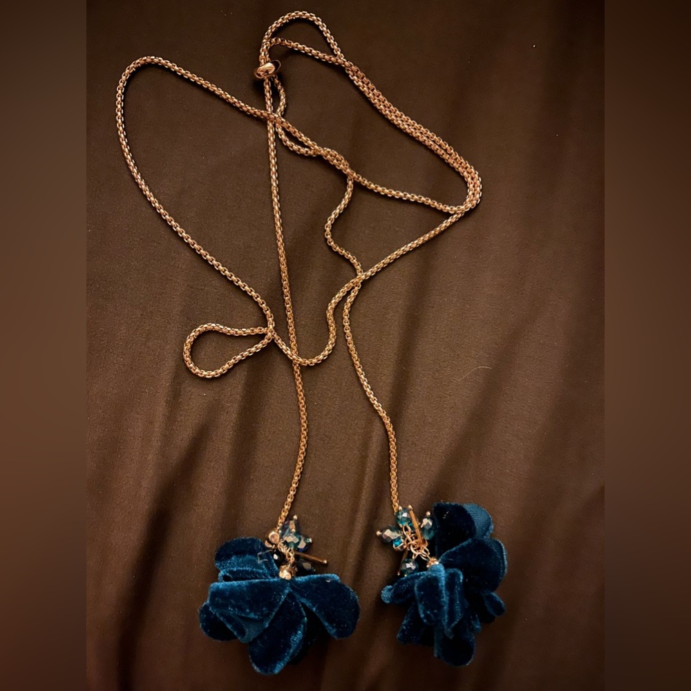 New Never Used Necklace and Earrings Set